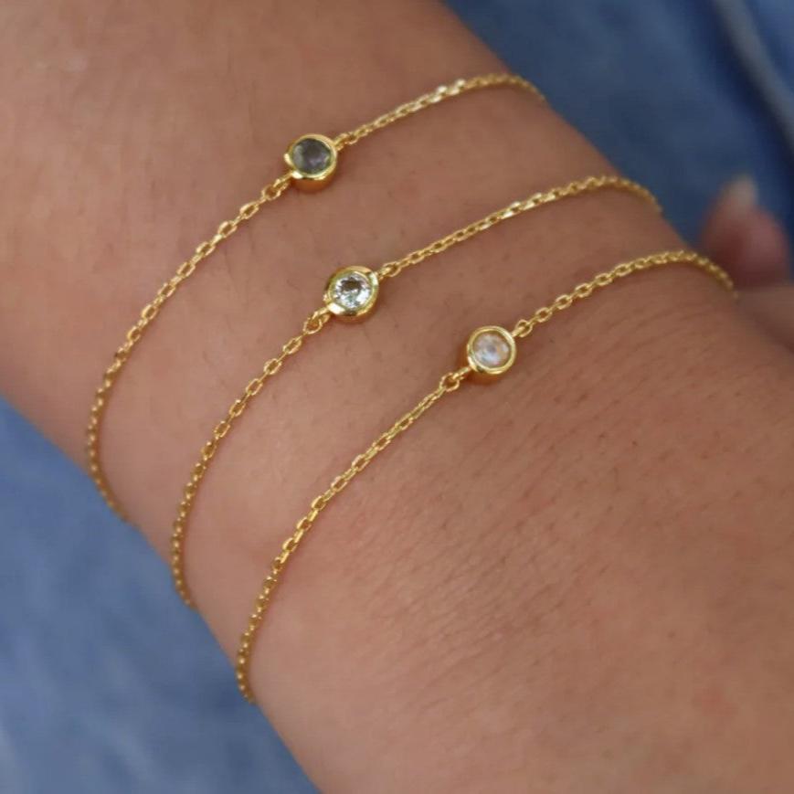 Bracelet doré petite pierre naturelle