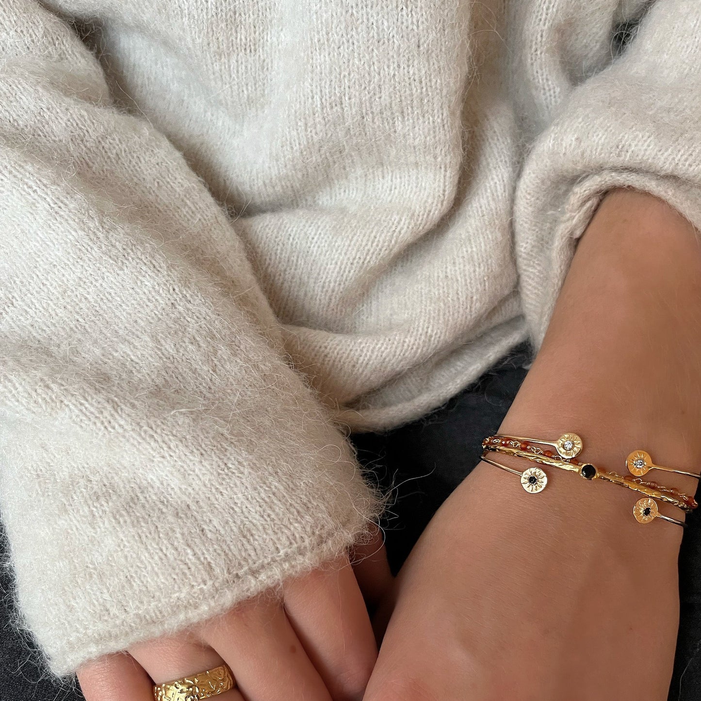 Martelée bague doreé