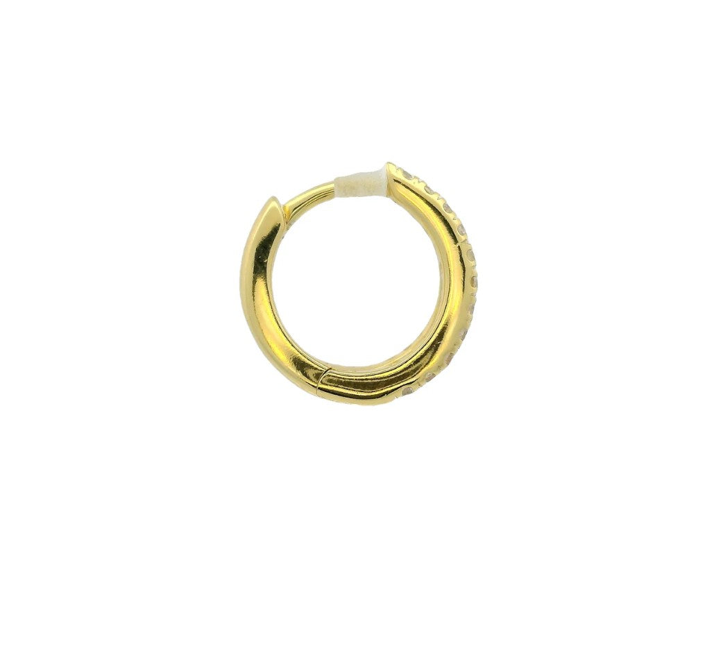 Mini créole dorée fermée avec double anneau en zircons blancs (1 stk.)
